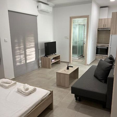 Modern City Center Studio Saripolou Limassol Exterior foto